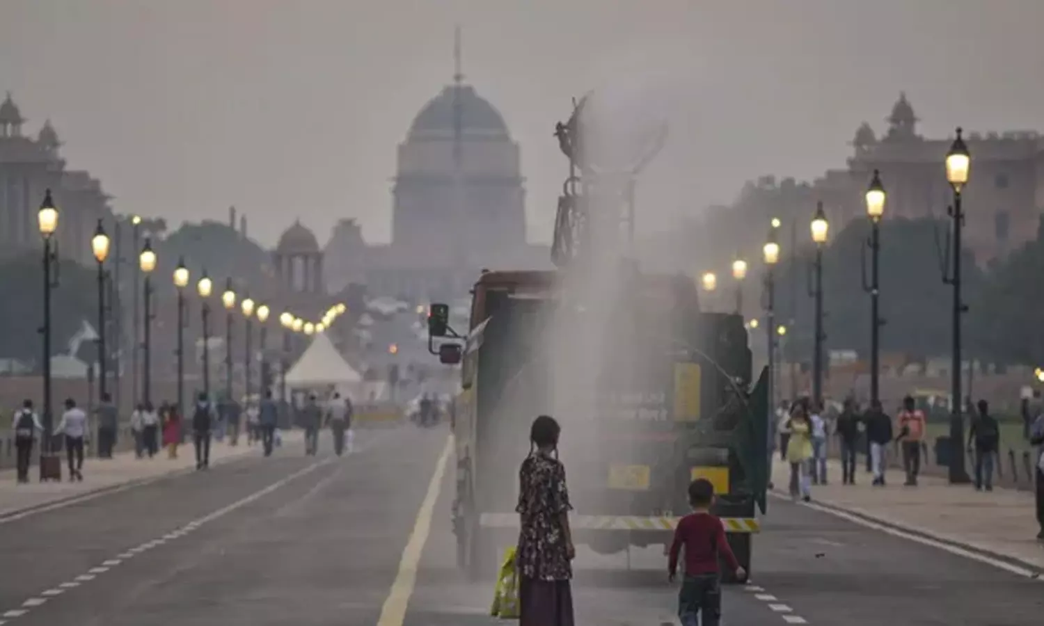 டெல்லியில் மீண்டும் மோசமடைந்த காற்றின் தரம்... வரும் நாட்களில் மிகவும் மோசம் அடையும் என எச்சரிக்கை