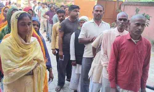 பீகார் சட்டசபை தேர்தல்- காலை 9 மணி வரை 13.13% வாக்குப்பதிவு