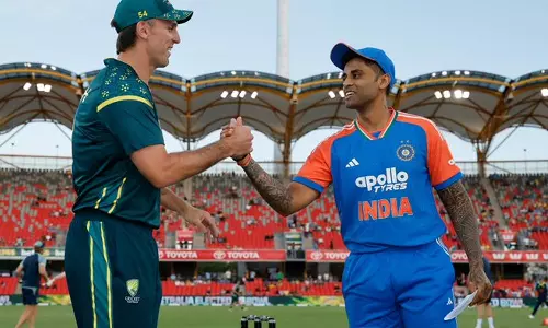 4-வது T20 போட்டி: இந்திய அணி பேட்டிங்