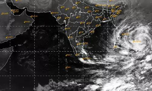 தீவிரமடைய போகும் வடகிழக்கு பருவமழை- அடுத்தடுத்து உருவாகும் 2 காற்றழுத்த தாழ்வு பகுதி
