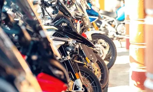 வாகன விற்பனை அமோகம்: கடந்த மாதம் மட்டும் 31.50 லட்சம் இருசக்கர வாகனங்கள் பதிவு