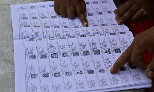 SIR பணிகளில் குழப்பம் - வாக்காளர் பதிவு அலுவலக தொடர்பு எண்கள் அறிவிப்பு