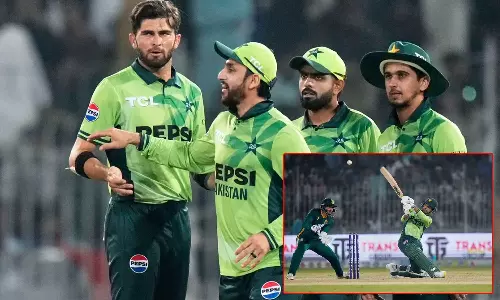 3-வது ODI: தென்ஆப்பிரிக்காவை எளிதாக வீழ்த்தி தொடரை 2-1 எனக் கைப்பற்றியது பாகிஸ்தான்