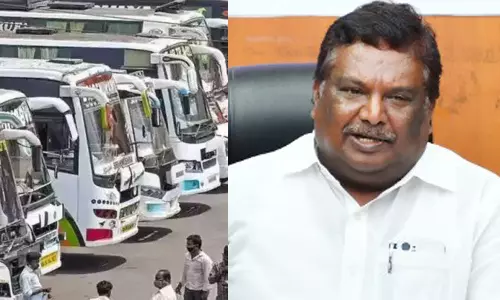 சேவை ரத்து: ஆம்னி பேருந்து உரிமையாளர் சங்கத்தினருடன் அமைச்சர் சிவசங்கர் பேச்சுவார்த்தை