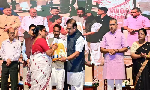 அசாம் மாநிலத்தில் மானிய விலையில் பருப்பு, சர்க்கரை, உப்பு வழங்கும் திட்டம்