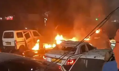 குண்டுவெடிப்பா? வெடிவிபத்தா?.. காரில் அரியானா பதிவு எண்.. உரிமையாளர் கைது