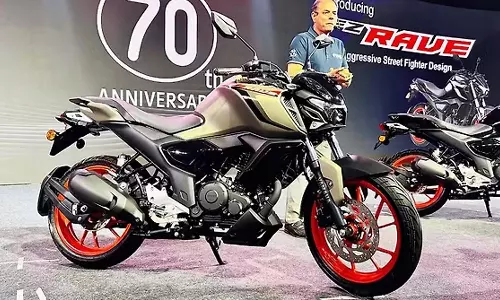 150சிசியில் புதிய FZ-RAVE அறிமுகம் செய்த யமஹா... என்னென்ன ஸ்பெஷல் தெரியுமா?
