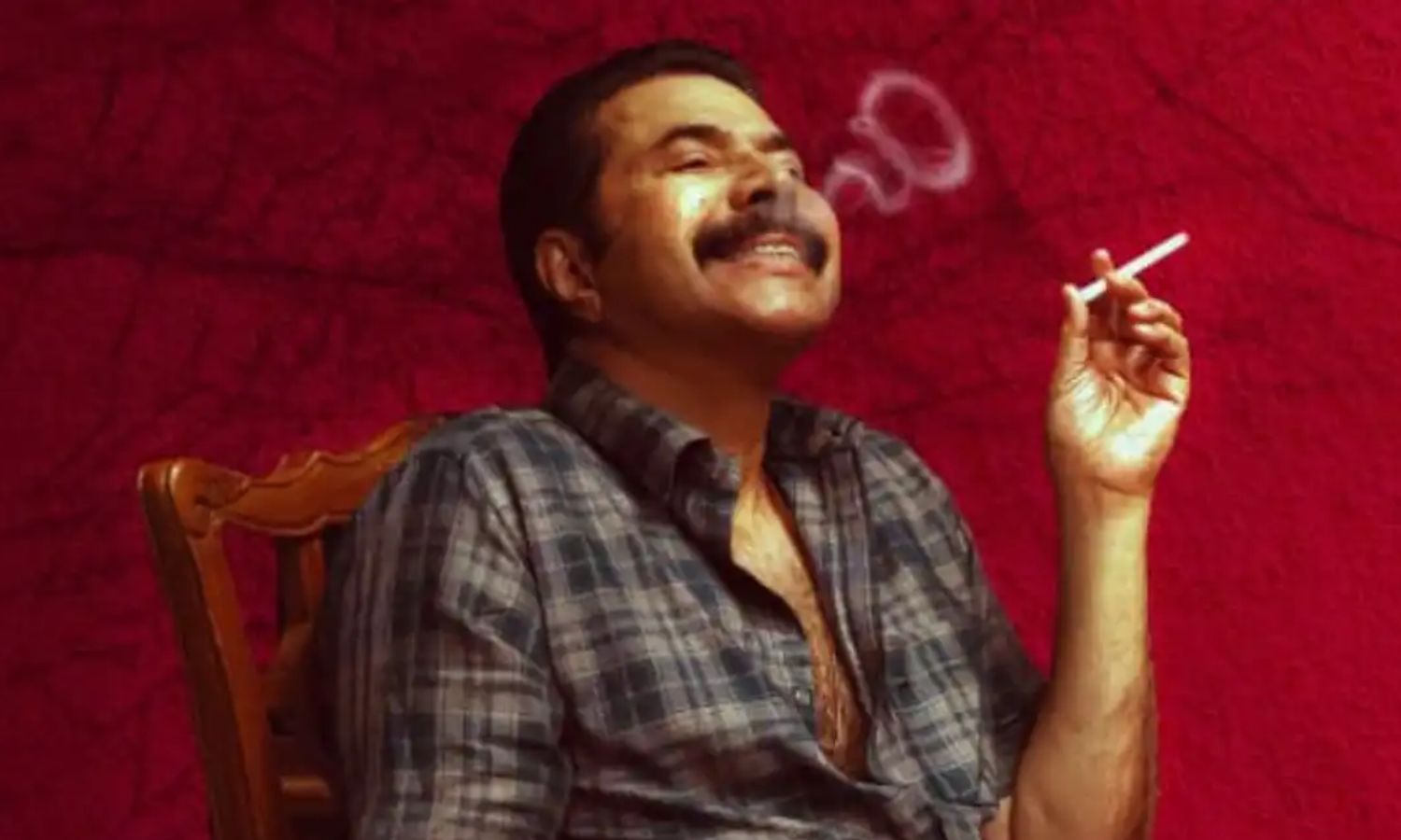 நெகட்டிவ் கதாபாத்திரத்தில் மிரட்டும் மம்மூட்டி.. 'களம்காவல்' டிரெய்லர் ரிலீஸ்