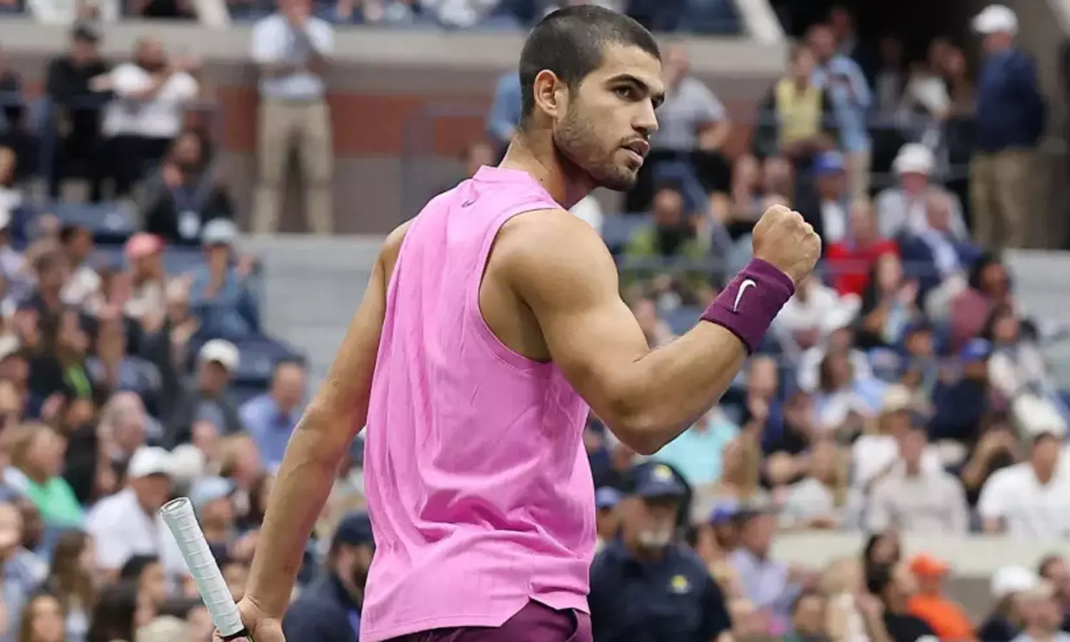 ஆண்கள் டென்னிஸ் சாம்பியன்ஷிப்: அரையிறுதிக்கு முன்னேறினார் அல்காரஸ்