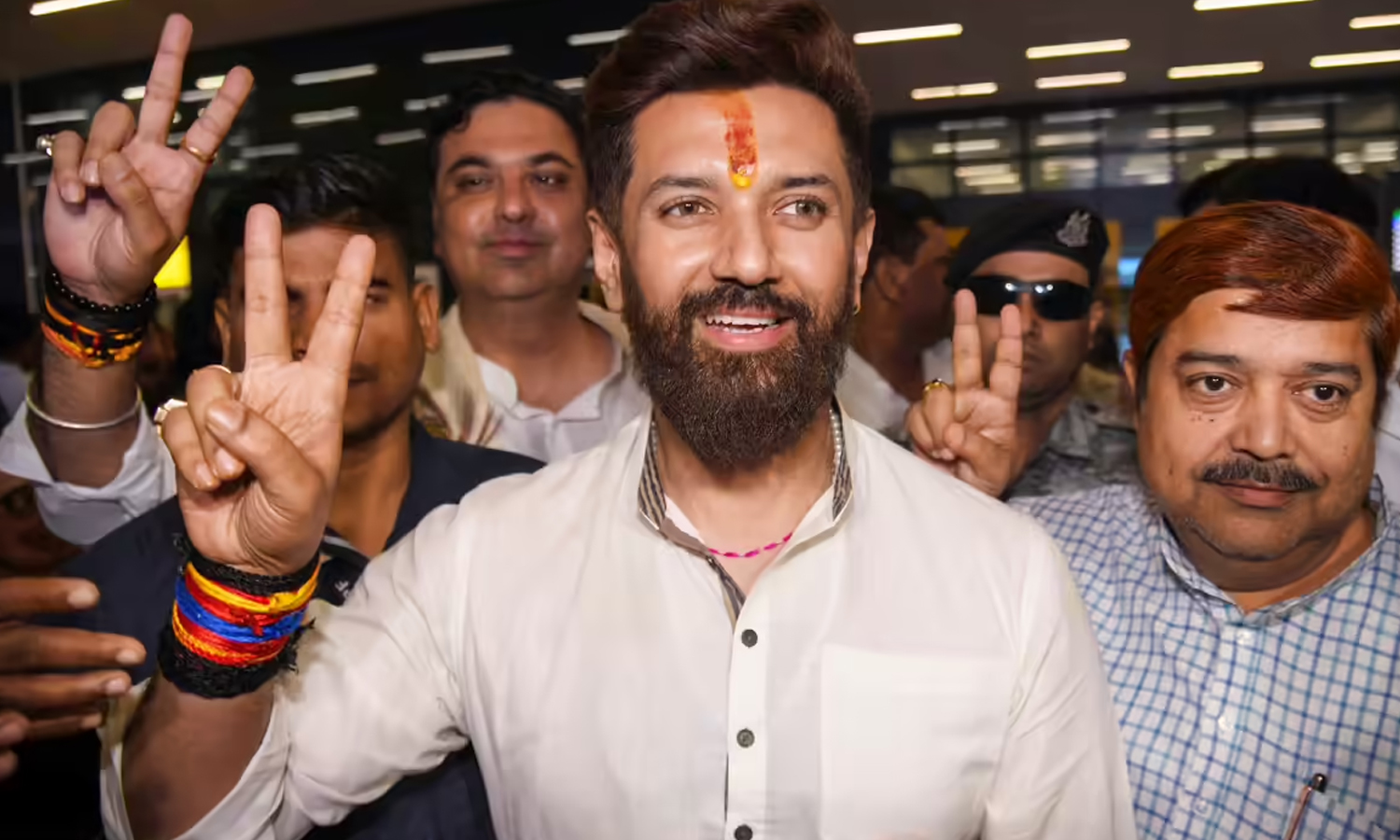 பீகார் தேர்தல்: கூட்டணி பலத்தால் மாபெரும் வெற்றி பெறும் சிராக் பஸ்வான்..!