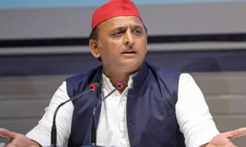 பெரிய சதி.. பீகார் தேர்தல் தோல்விக்கு SIR தான் காரணம் - அகிலேஷ் யாதவ்