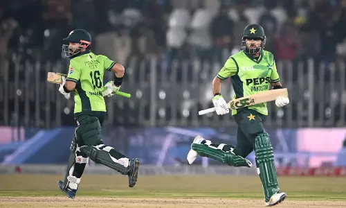 2வது போட்டியிலும் வெற்றி: இலங்கைக்கு எதிரான ஒருநாள் தொடரை கைப்பற்றியது பாகிஸ்தான்
