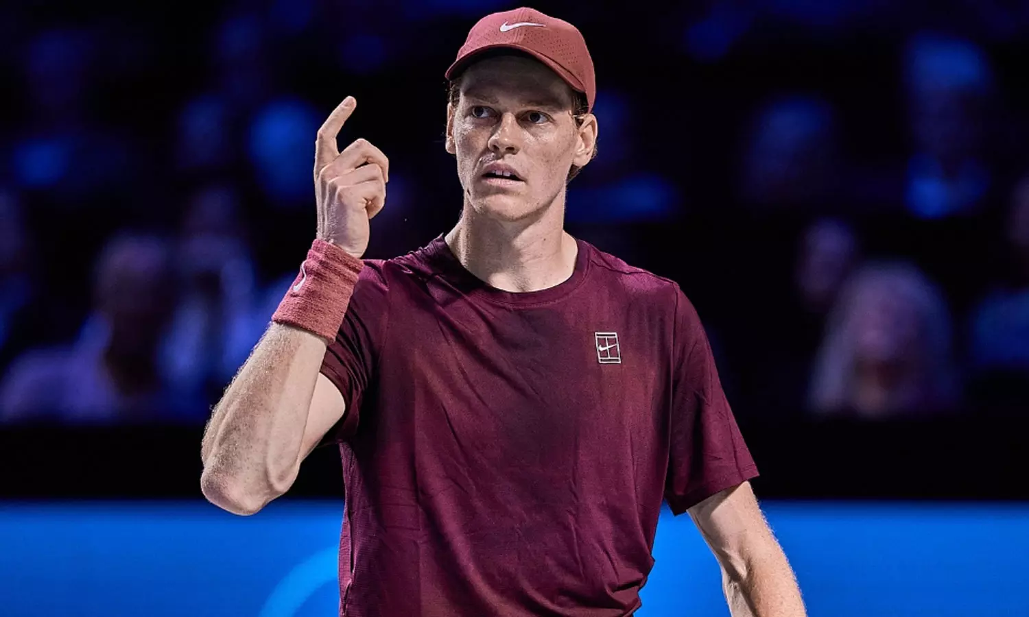 ஆண்கள் டென்னிஸ் சாம்பியன்ஷிப்: முதல் அரையிறுதியில் சின்னர், அலெக்ஸ் டி மினார் மோதல்