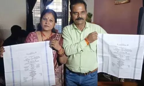 ராஜஸ்தானில் வினோதம்- கைக்குட்டையில் திருமண அழைப்பிதழ்