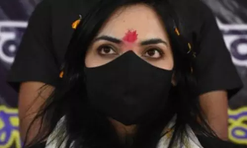 தேர்தலில் வெற்றி பெறாமல் Mask-ஐ கழற்ற மாட்டேன் என சபதம் எடுத்த பீகார் கட்சித் தலைவர் படுதோல்வி!