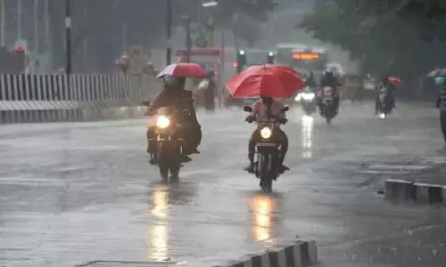 தமிழகத்தில் நாளை 4 மாவட்டங்களுக்கு ஆரஞ்ச் எச்சரிக்கை