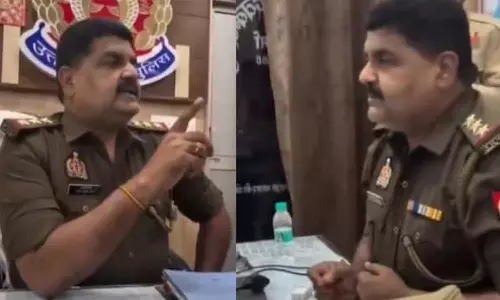 பயங்கரவாதத்துக்கு மதம் இல்லை.. என்று பேசிய உத்தரப் பிரதேச போலீஸ் இன்ஸ்பெக்டர் மீது ஒழுங்கு நடவடிக்கை