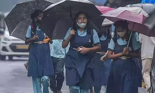 காரைக்காலில் பள்ளி, கல்லூரிகளுக்கு நாளை விடுமுறை