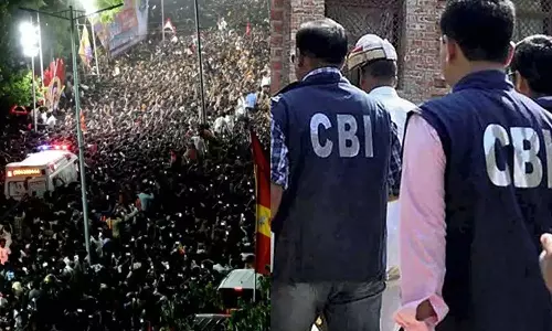 கரூர் கூட்ட நெரிசல் சம்பவம்: காயம் அடைந்தவர்களிடம் 3-வது நாளாக சி.பி.ஐ. அதிகாரிகள் நேரில் விசாரணை