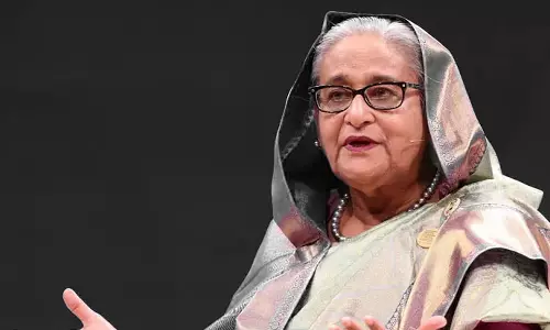 என் தாய் நாட்டை விட்டு வெளியேறியது மிகவும் வேதனை அளிக்கிறது- ஷேக் ஹசீனா உருக்கம்