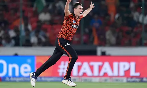 SRH அணியின் கேப்டனாக கம்மின்ஸ் தொடர்வார் என அணி நிர்வாகம் அறிவிப்பு