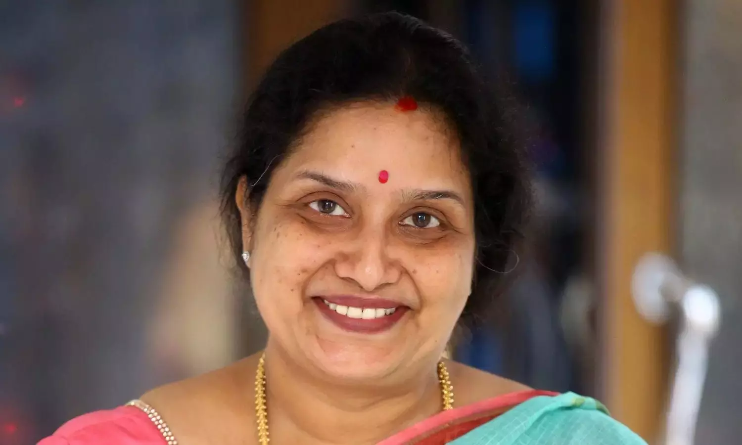 திரைவாழ்க்கையில் இருந்து ஓய்வு பெறும் நடிகை துளசி!