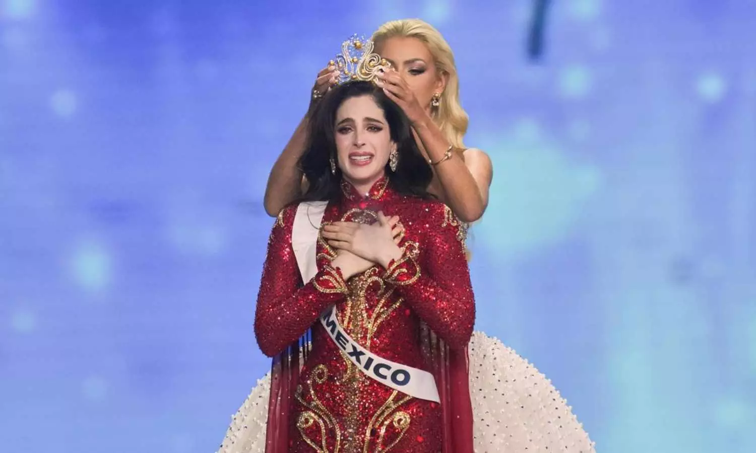 சுயமரியாதைக்கு கிடைத்த அங்கீகாரம்... மிஸ் யுனிவர்ஸ் 2025 பட்டம் சூடிய மெக்சிகோ அழகி!