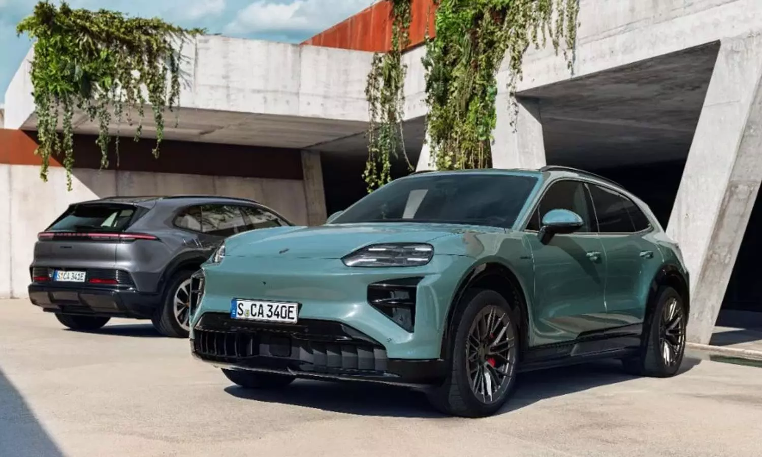 642கிமீ ரேஞ்ச், 2.5 நொடிகளில் 100கி.மீ. வேகம்... வேற லெவல் போர்ஷே கார் அறிமுகம்