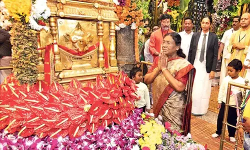 திருச்சானூர் பத்மாவதி தாயார் கோவிலில் ஜனாதிபதி திரவுபதி முர்மு வழிபாடு