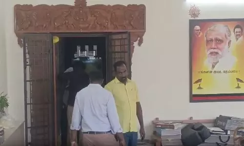 அமைச்சர் ஐ. பெரியசாமியின் மகள் வீட்டில் ஜிஎஸ்டி அதிகாரிகள் சோதனை!