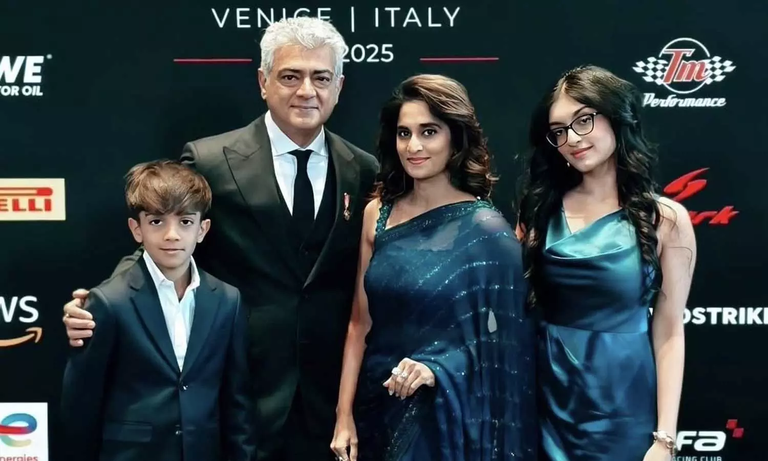 ரேஸிங்கில் ஜெண்டில்மேன் டிரைவர் விருது வென்றார் அஜித்குமார்