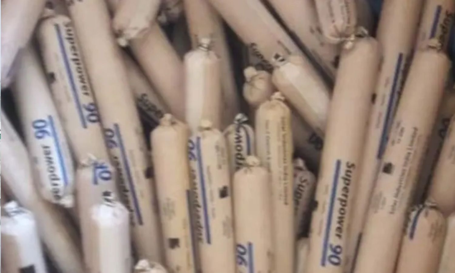 உத்தரகாண்டில் அரசுப் பள்ளி அருகே 20 கிலோ எடையுள்ள 161 ஜெலட்டின் குச்சி வெடிபொருட்கள் பறிமுதல்