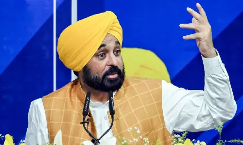 சண்டிகருக்கு தனி ஆளுநர்.. மத்திய அரசின் திட்டத்துக்கு பஞ்சாப் முதல்வர் பகவந்த் மான் எதிர்ப்பு