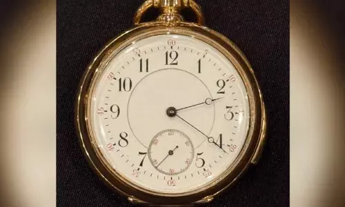 டைட்டானிக் கப்பலில் இருந்து எடுக்கப்பட்ட தங்க கடிகாரம் ரூ.20 கோடிக்கு ஏலம்