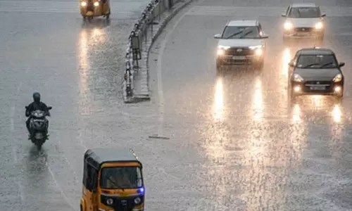 சென்னை உள்பட 4 மாவட்டங்களுக்கு ஆரஞ்சு அலர்ட்- வானிலை ஆய்வு மையம்