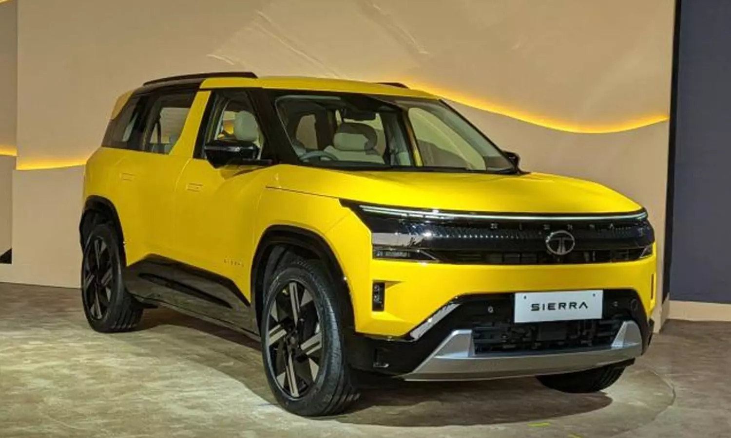 ரூ. 11.49 லட்சம் தான்... மாஸ் comeback கொடுத்த டாடா சியரா..!