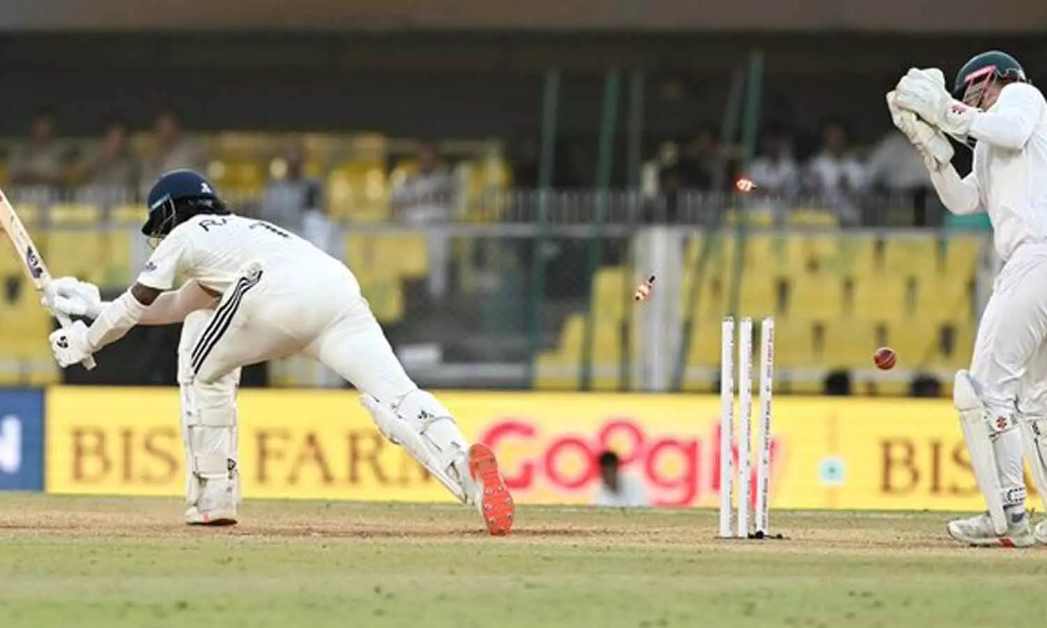 வெற்றியை நோக்கி SA: 4-வது நாள் முடிவில் 2 விக்கெட்டுகளை இழந்த இந்தியா