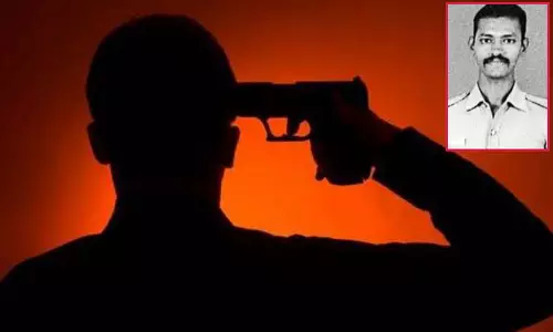 மதுரையில் துப்பாக்கியால் சுட்டு காவலர் தற்கொலை