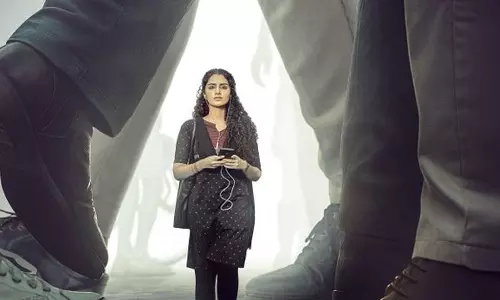 சாரிப்பா இனிமே இப்படி பண்ணமாட்டேன்... வெளியானது லாக்டவுன் படத்தின் டிரெய்லர்