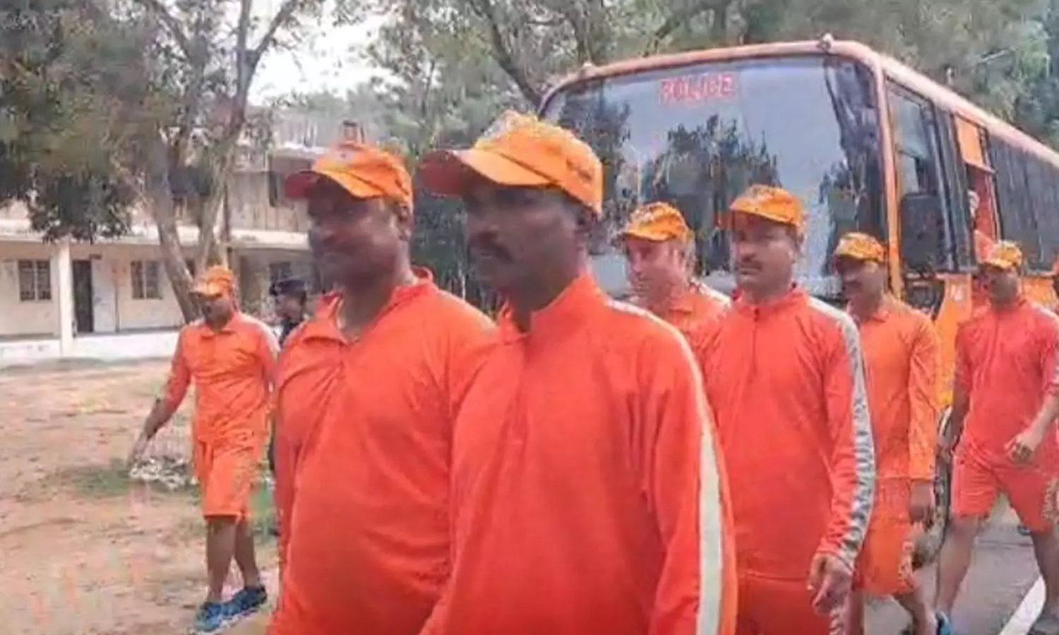 டிட்வா புயல் எச்சரிக்கை - டெல்டா மாவட்டங்களுக்கு விரைந்த தேசிய பேரிடர் மீட்புப் படை டிட்வா புயல் எச்சரிக்கை - டெல்டா மாவட்டங்களுக்கு விரைந்த தேசிய பேரிடர் மீட்புப் படை