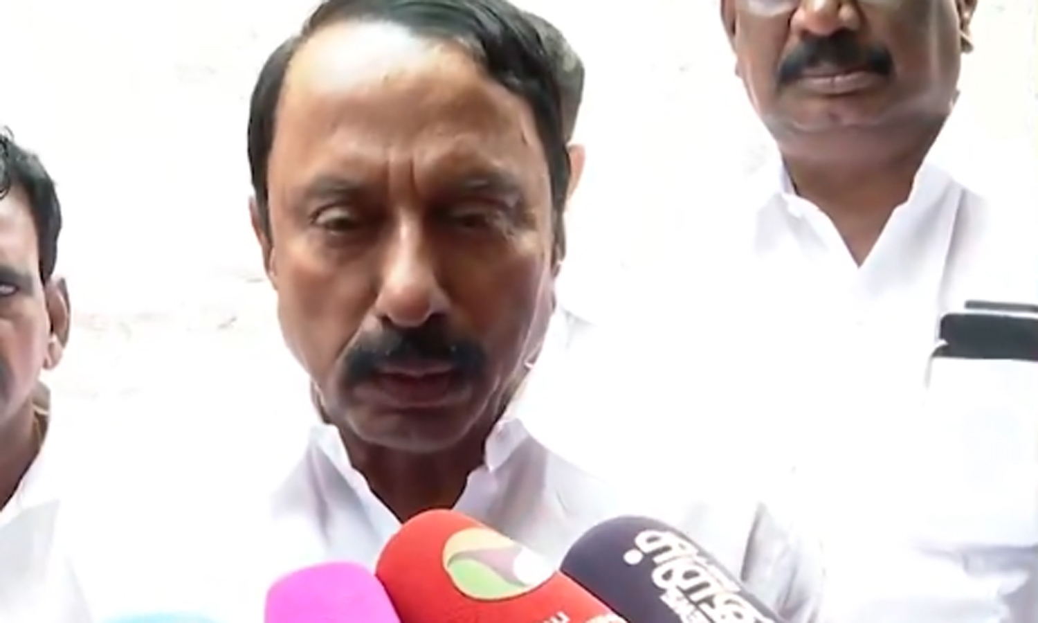 2026-ல் மக்கள் சக்தியால் விஜய் ஆட்சி பீடத்தில் அமருவார்  - செங்கோட்டையன் உறுதி