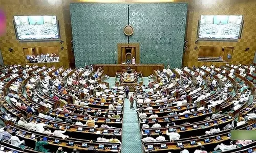 பாராளுமன்ற குளிர்கால கூட்டத்தொடர்: நாளை அனைத்துக் கட்சி கூட்டம்