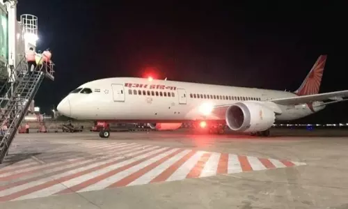 டிட்வா புயல்: இலங்கை செல்லும் அனைத்து விமானங்களும் ரத்து