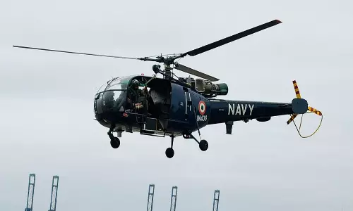 இலங்கைக்கு Mi-17 மற்றும் Chetak ரக ஹெலிகாப்டர்கள் அனுப்பி வைப்பு