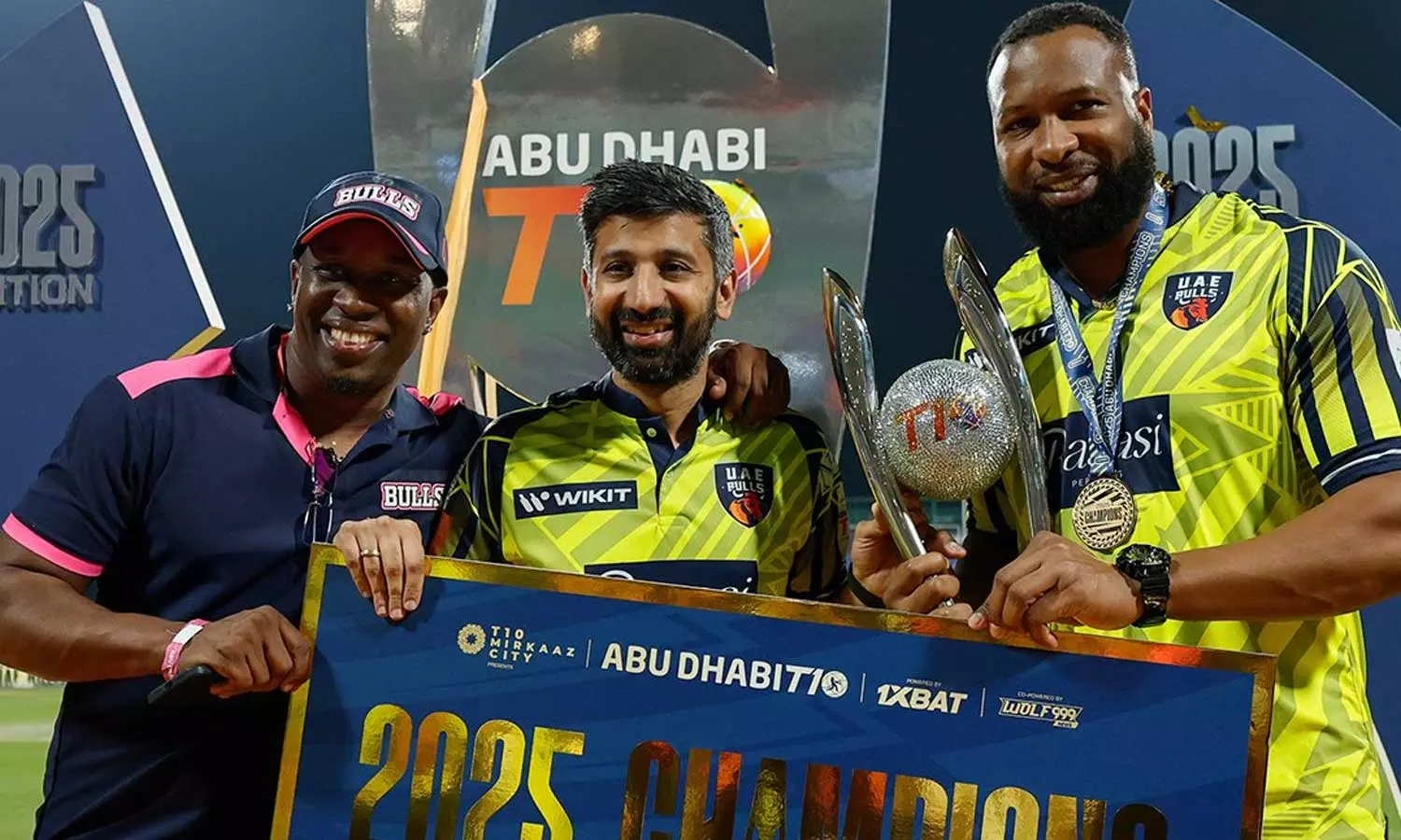 அபுதாபி டி10 லீக்: சாம்பியன் பட்டத்தை வென்றது பொல்லார்ட் தலைமையிலான UAE புல்ஸ் அணி