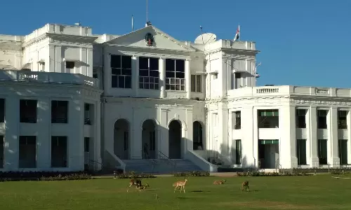 மக்கள் மாளிகை என பெயர்மாற்றம் பெற்றது ஆளுநர் மாளிகை!