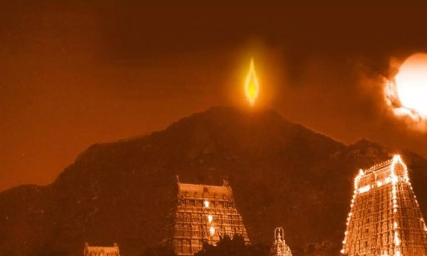 Indraya Panchangam மற்றும் முக்கிய நிகழ்வுகள்- 3 டிசம்பர் 2025: திருக்கார்த்திகை தீபத்திருவிழா