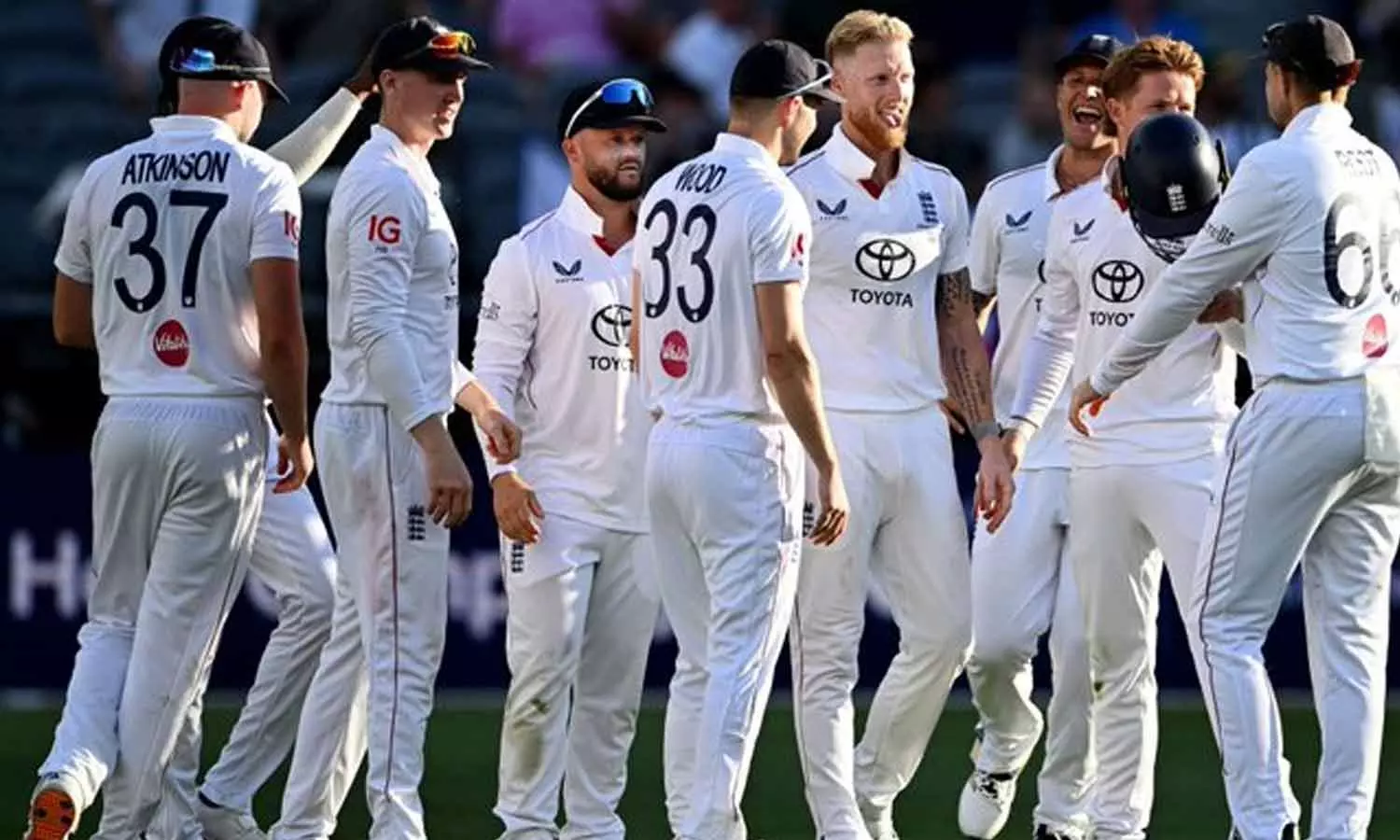 ஆஷஸ் தொடரின் 2-வது டெஸ்ட்: ஒரே ஒரு மாற்றத்துடன் ஆடும் லெவனை அறிவித்த இங்கிலாந்து அணி