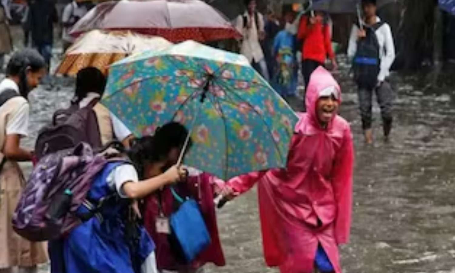 திருவள்ளூர் மாவட்டத்தில் நாளை பள்ளிகளுக்கு விடுமுறை!