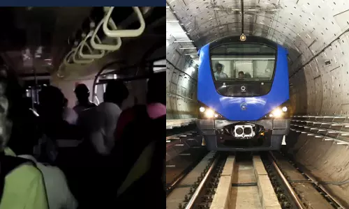 நடுவழியில் நின்ற மெட்ரோ ரெயில்... பீதியடைந்த பயணிகள்